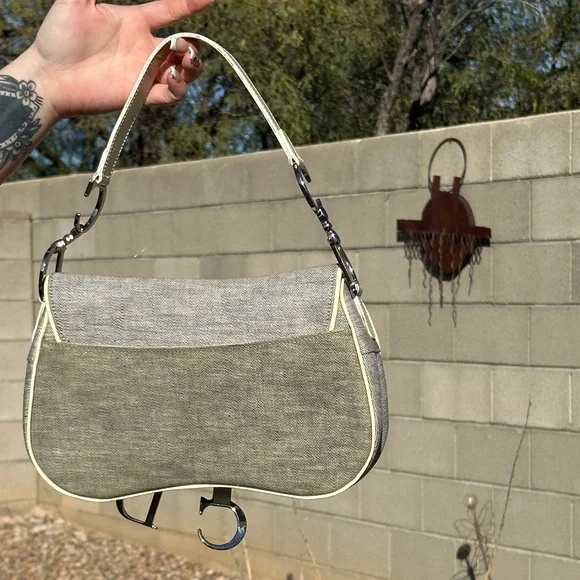 Dior Gray and Cream Shoulder Bag - Picture 8 of 9